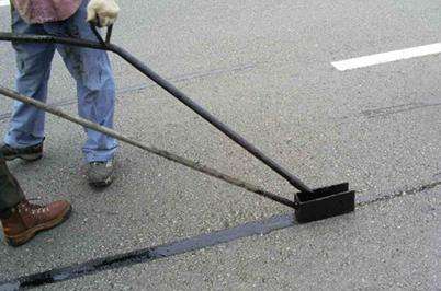 爲長垣某客戶做的道路灌縫膠